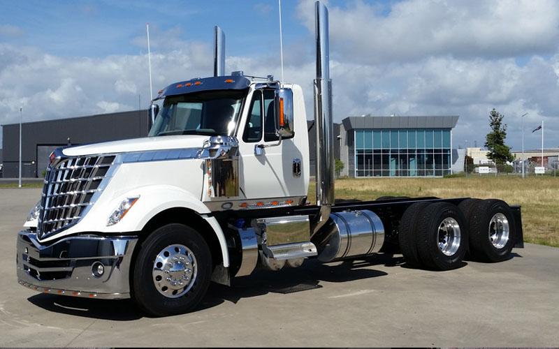 International (Navistar) LoneStar International (Navistar) LoneStar - image 3 of 4
